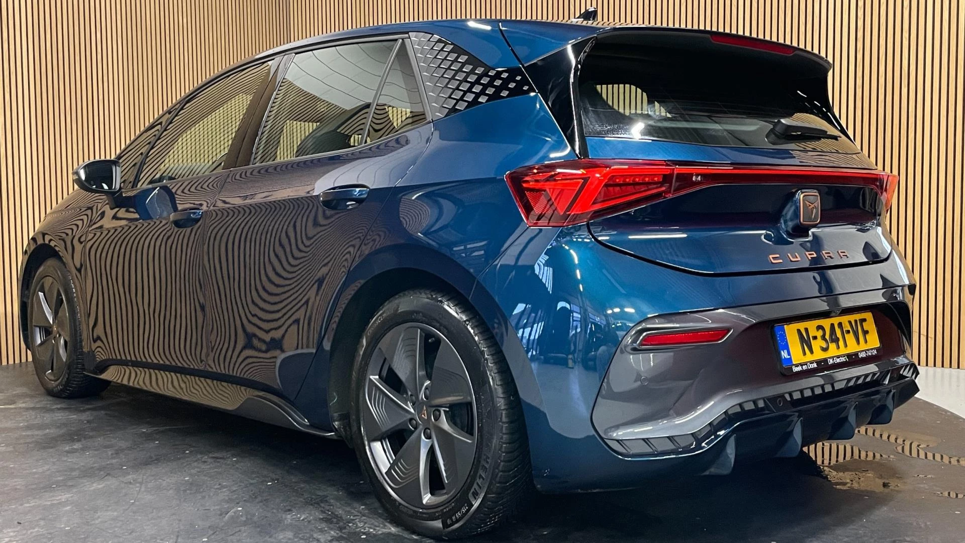 Hoofdafbeelding CUPRA Born