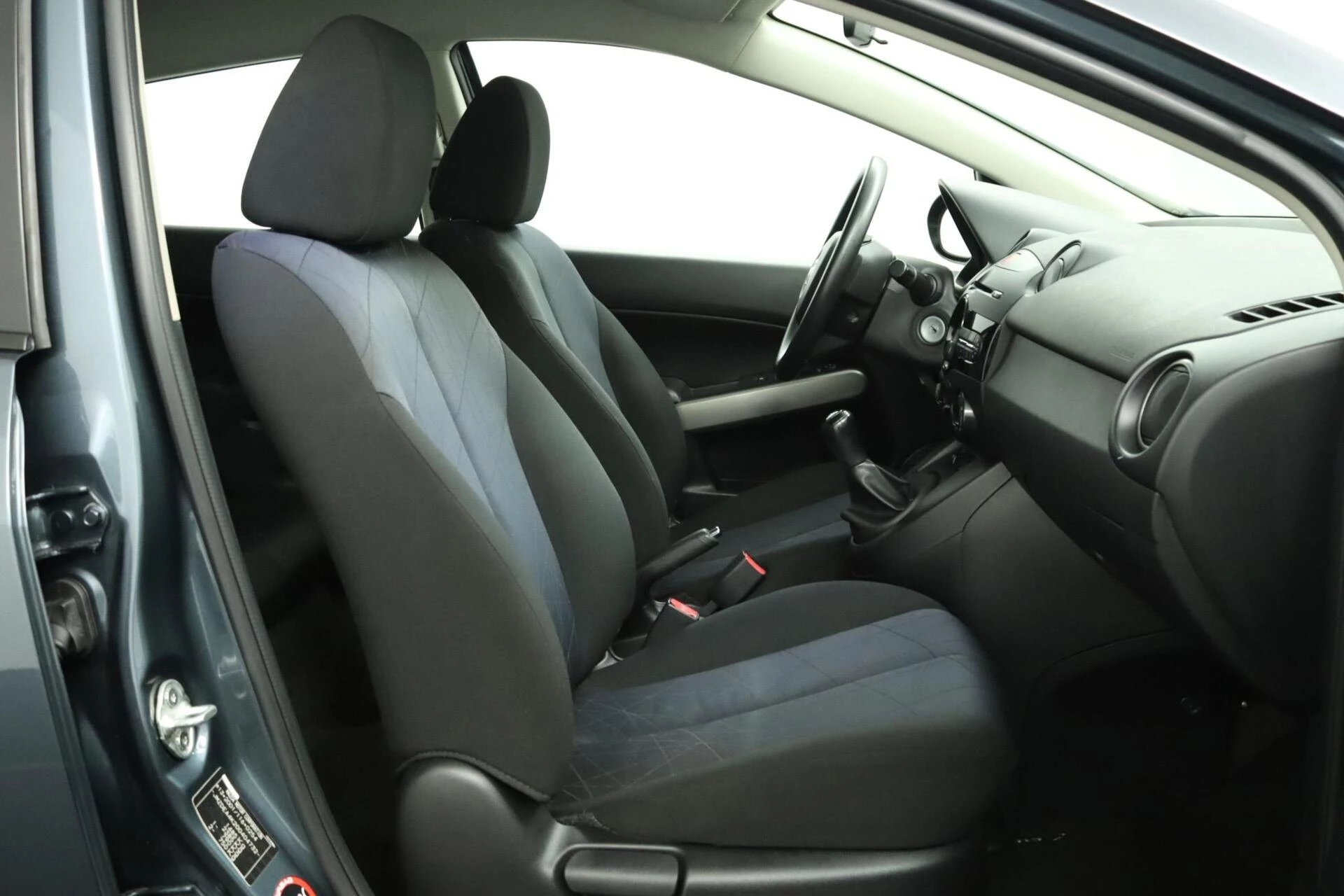 Hoofdafbeelding Mazda 2