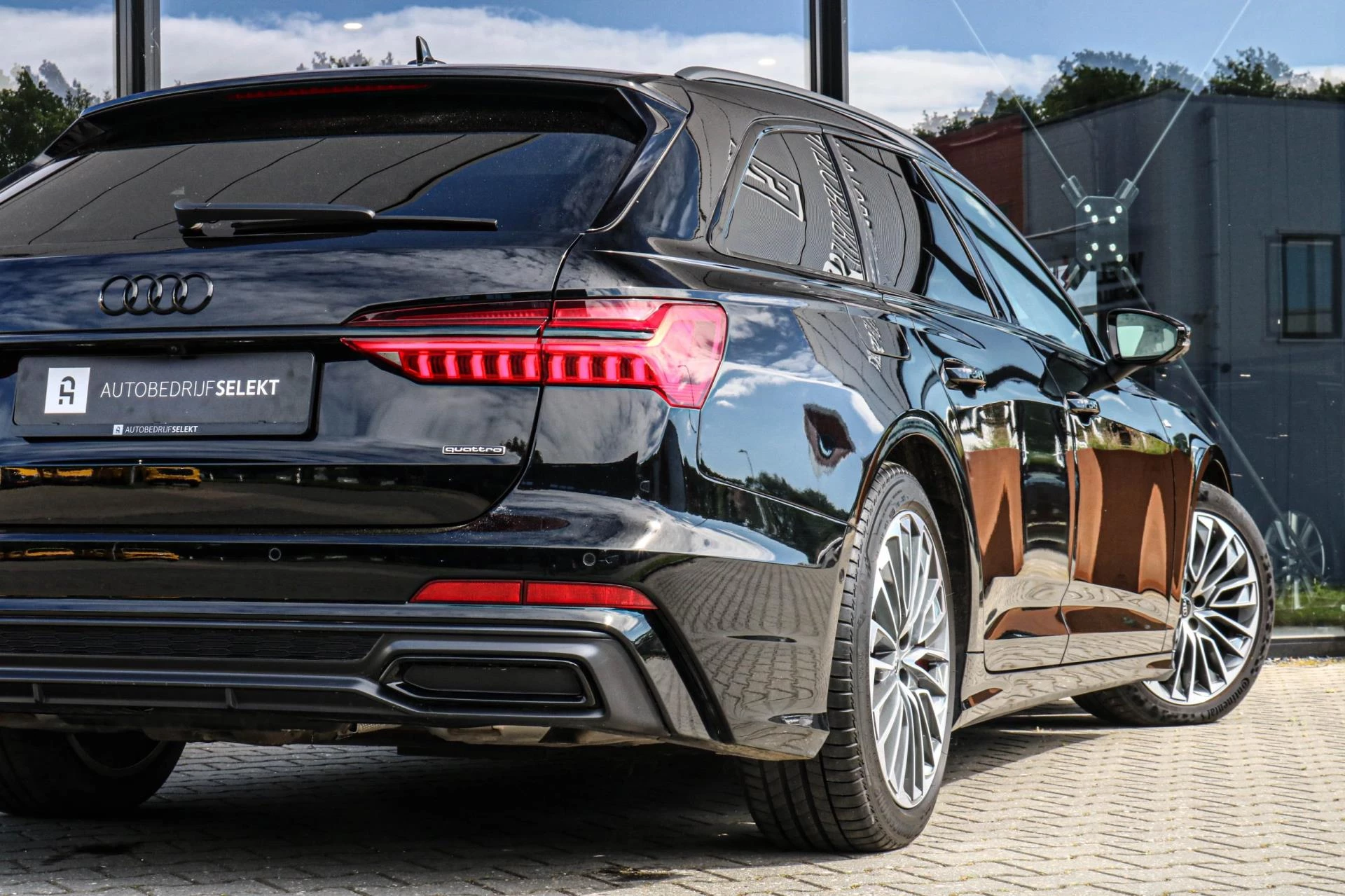 Hoofdafbeelding Audi A6