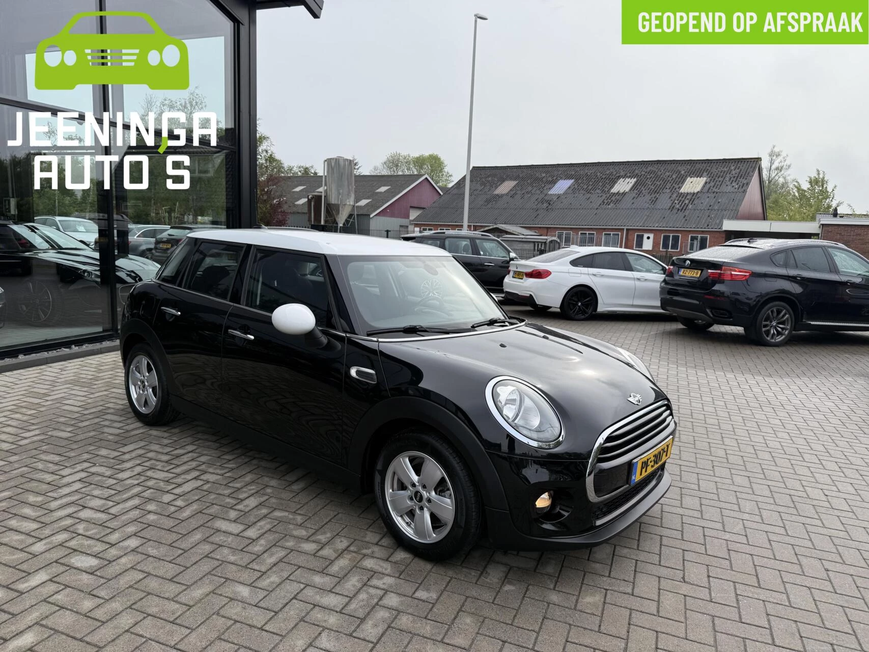 Hoofdafbeelding MINI Cooper