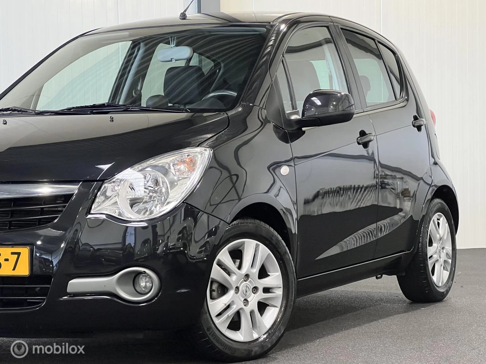 Hoofdafbeelding Opel Agila