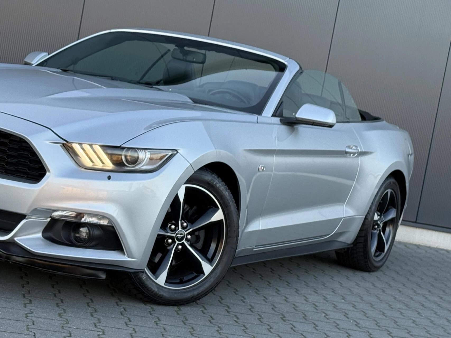 Hoofdafbeelding Ford Mustang