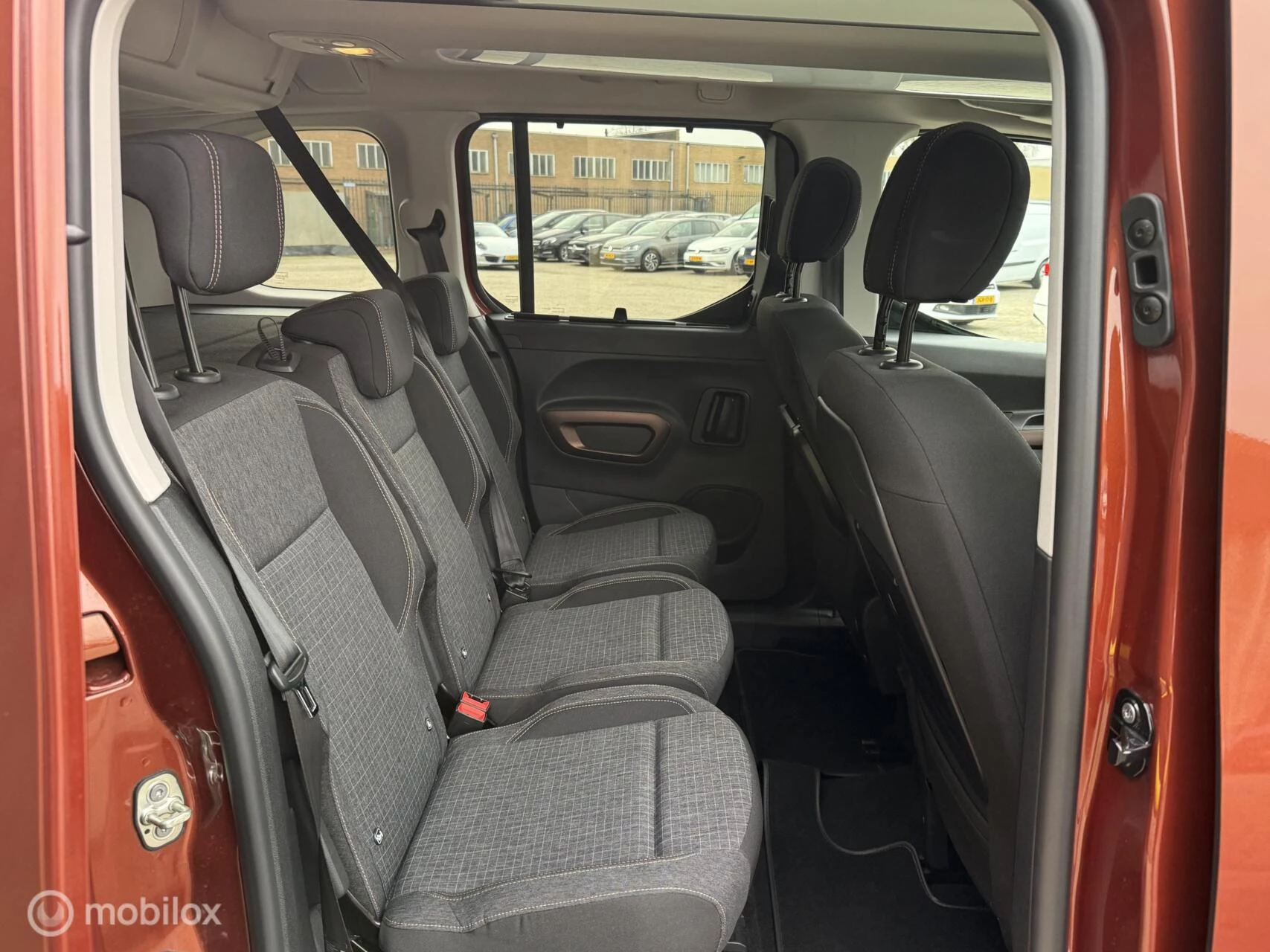 Hoofdafbeelding Peugeot Rifter