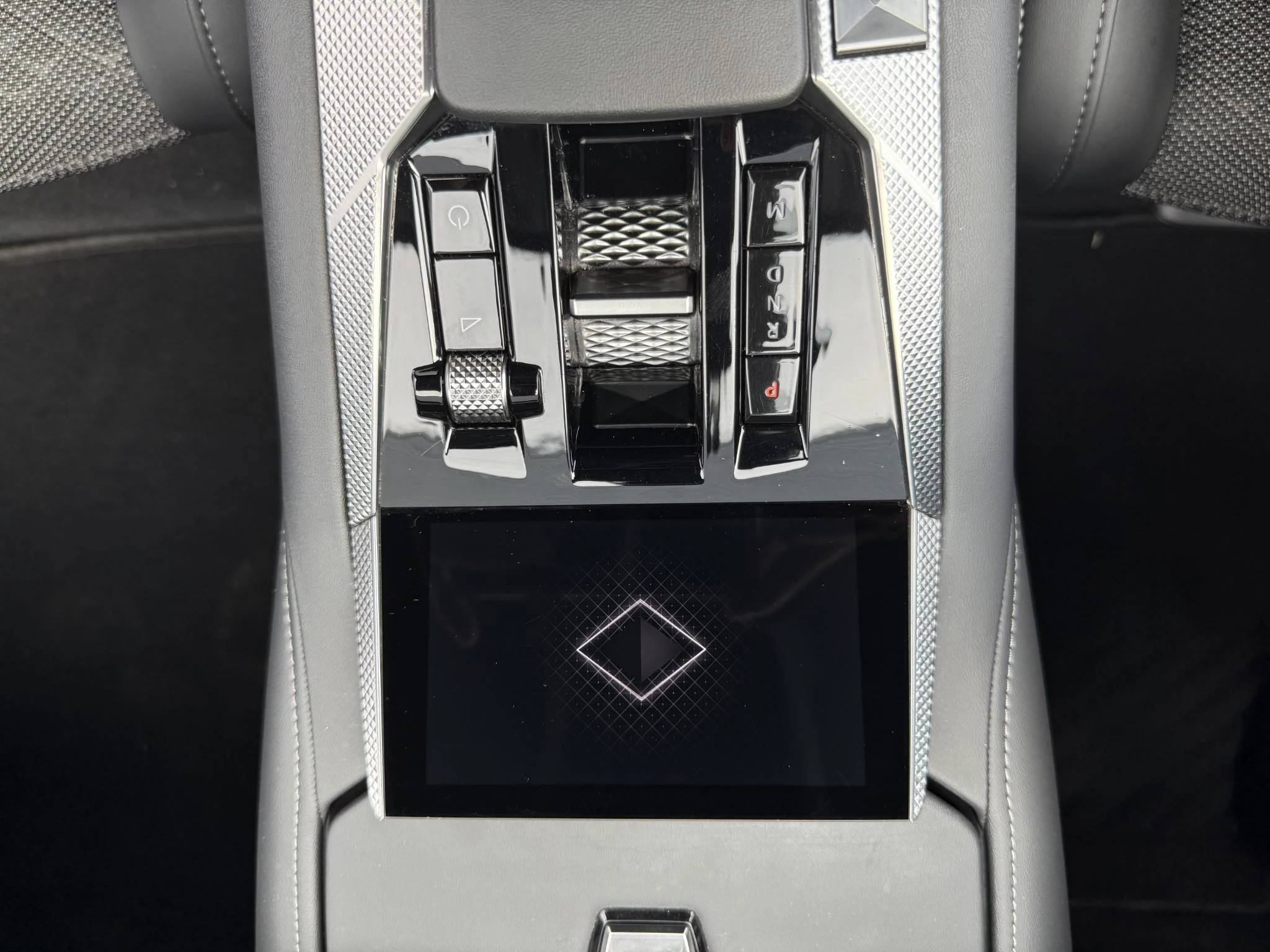 Hoofdafbeelding DS DS 4