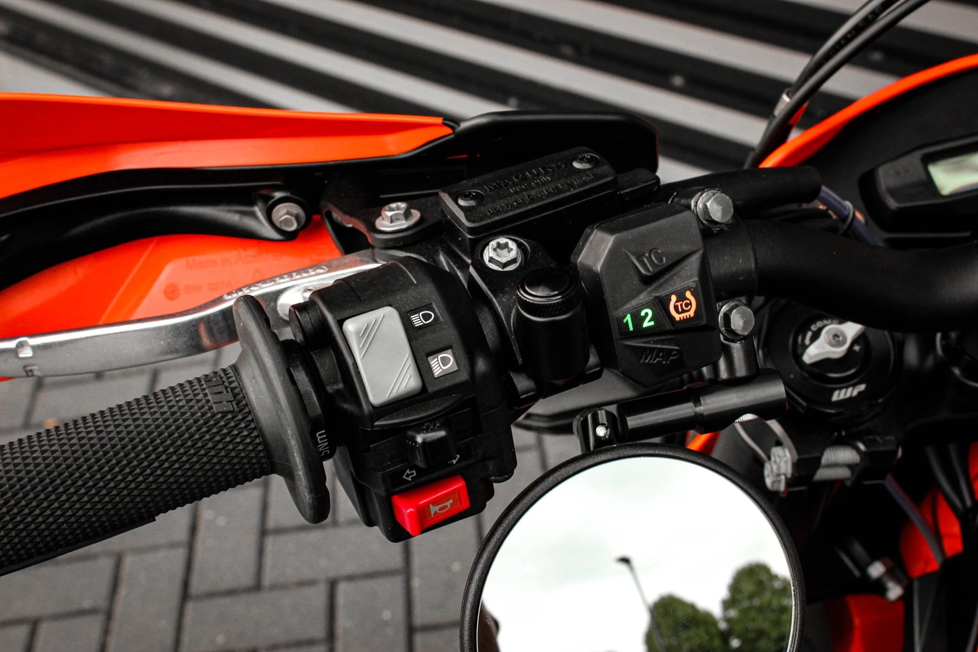 Hoofdafbeelding KTM 690
