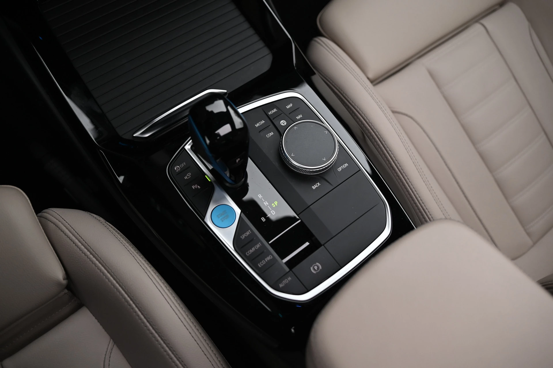 Hoofdafbeelding BMW iX3