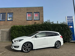 Ford Focus Wagon 1.0 EcoBoost St-Line Climate C, Cruise C, Navigatie, Camera!!!!