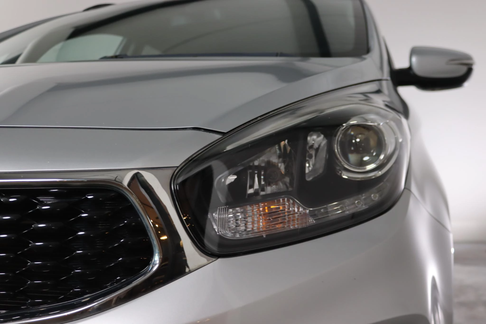Hoofdafbeelding Kia Carens