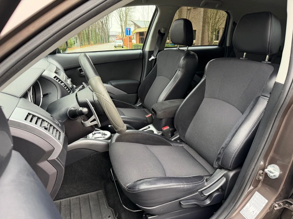 Hoofdafbeelding Mitsubishi Outlander