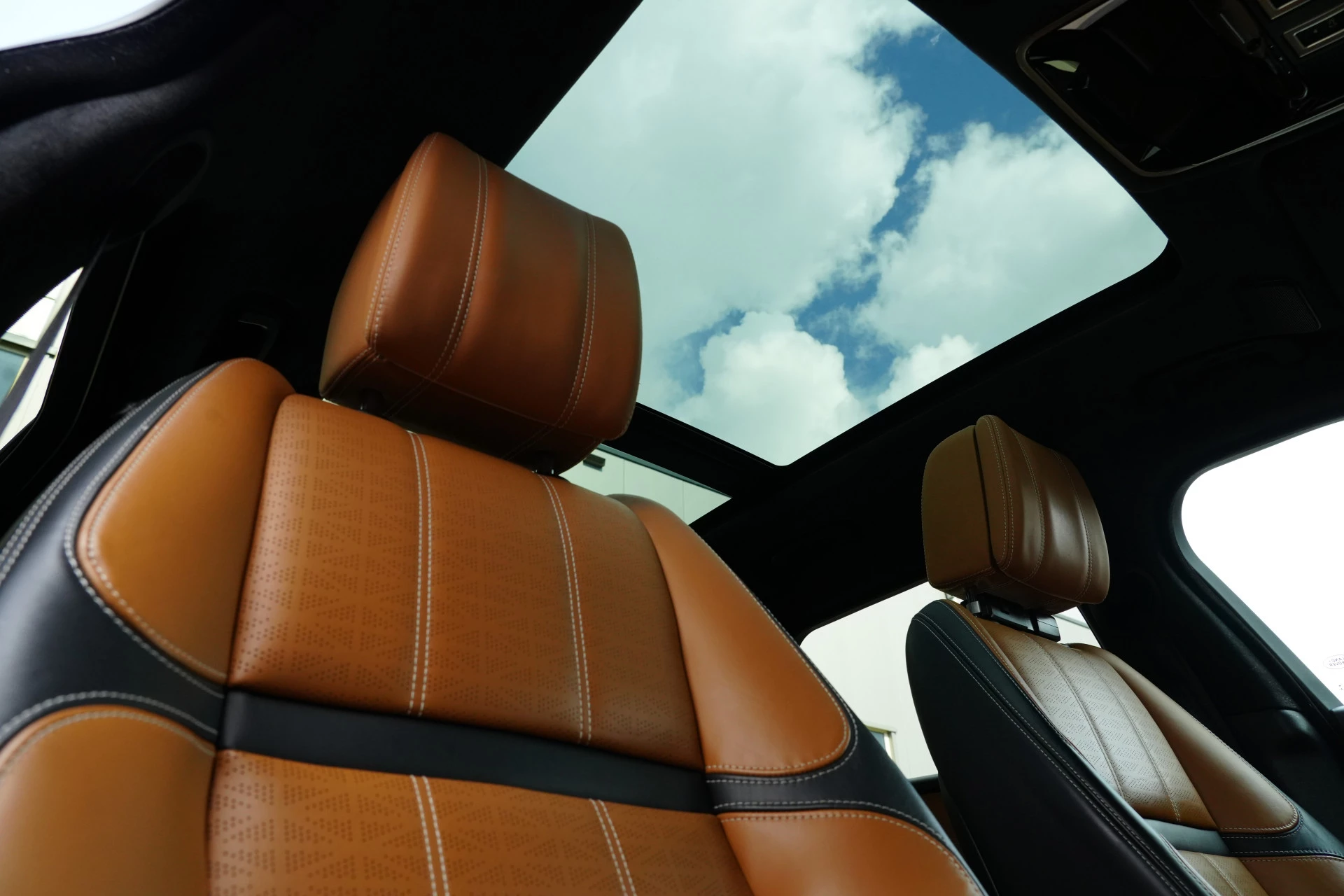 Hoofdafbeelding Land Rover Range Rover Velar