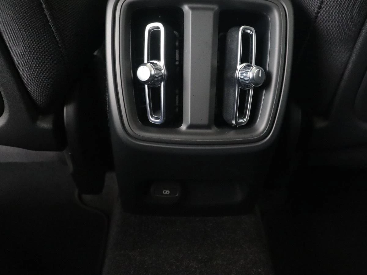 Hoofdafbeelding Volvo C40