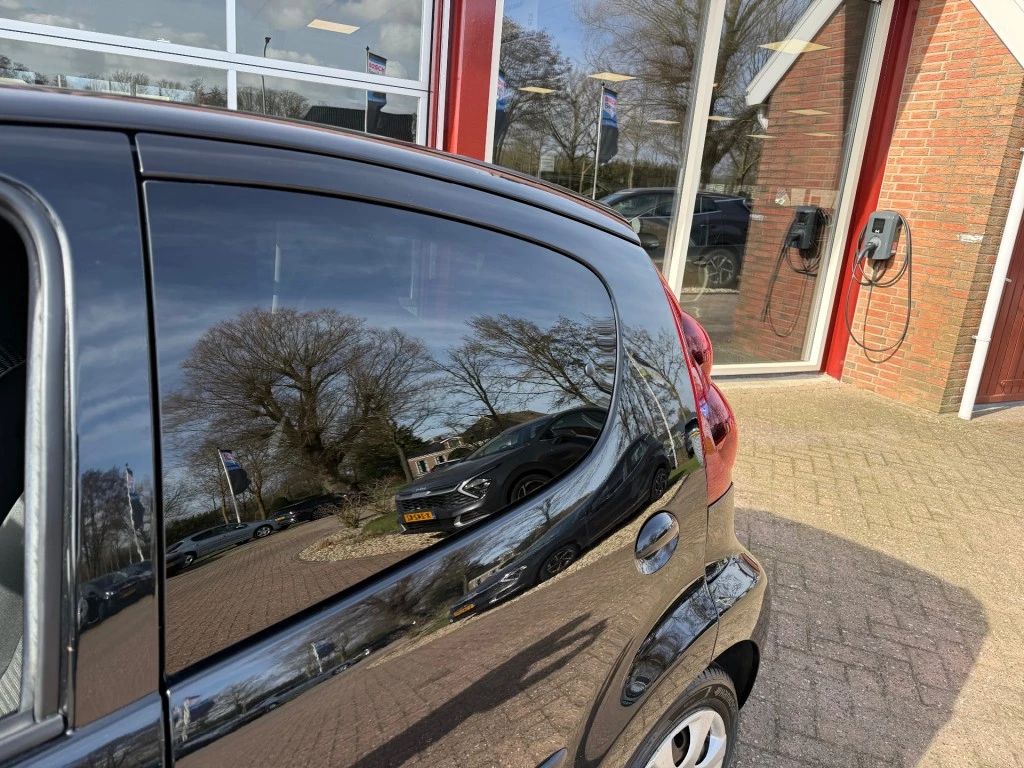 Hoofdafbeelding Peugeot 107