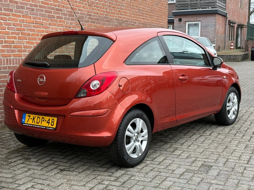 Hoofdafbeelding Opel Corsa