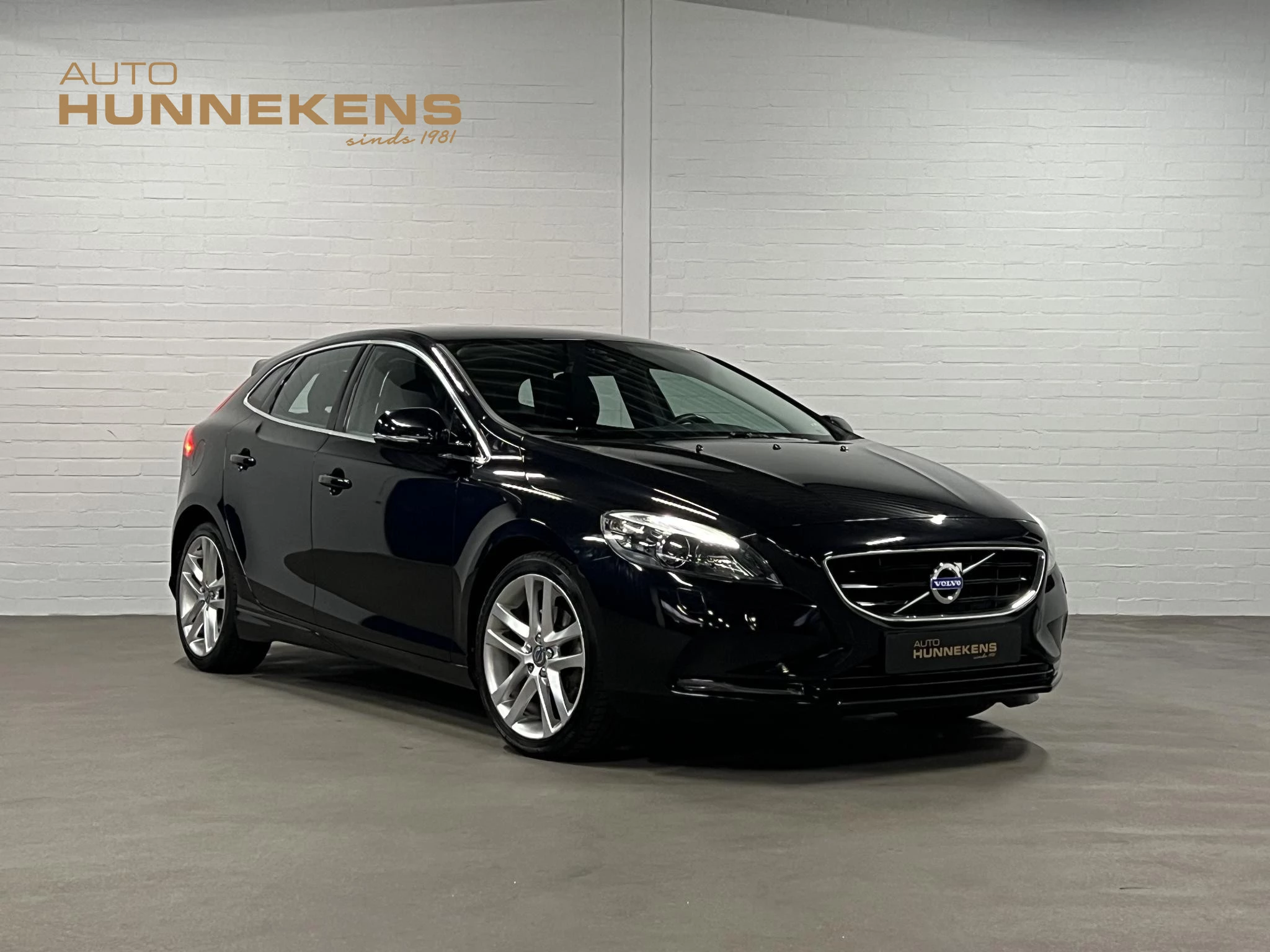 Hoofdafbeelding Volvo V40