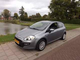 Hoofdafbeelding Fiat Punto Fiat Punto EVO 1.2 DYNAMIC