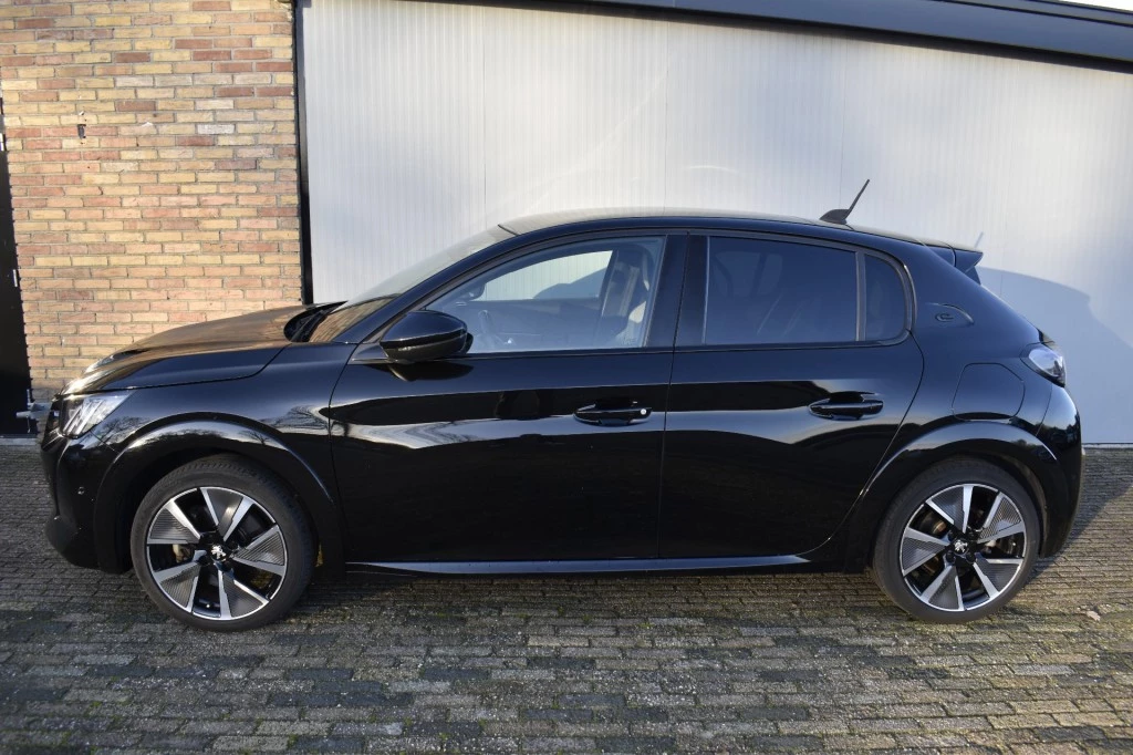 Hoofdafbeelding Peugeot e-208