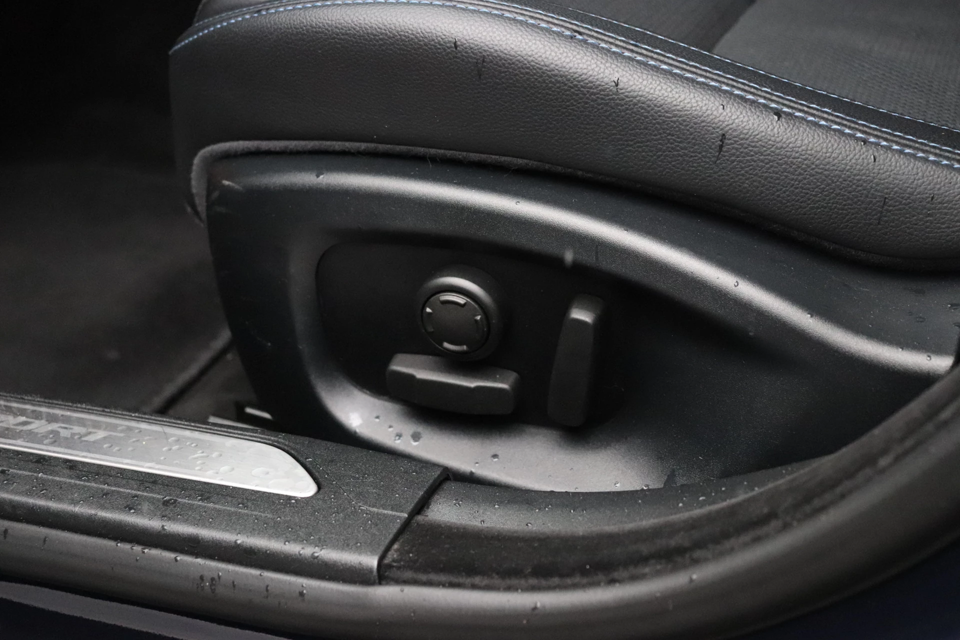 Hoofdafbeelding Jaguar XE