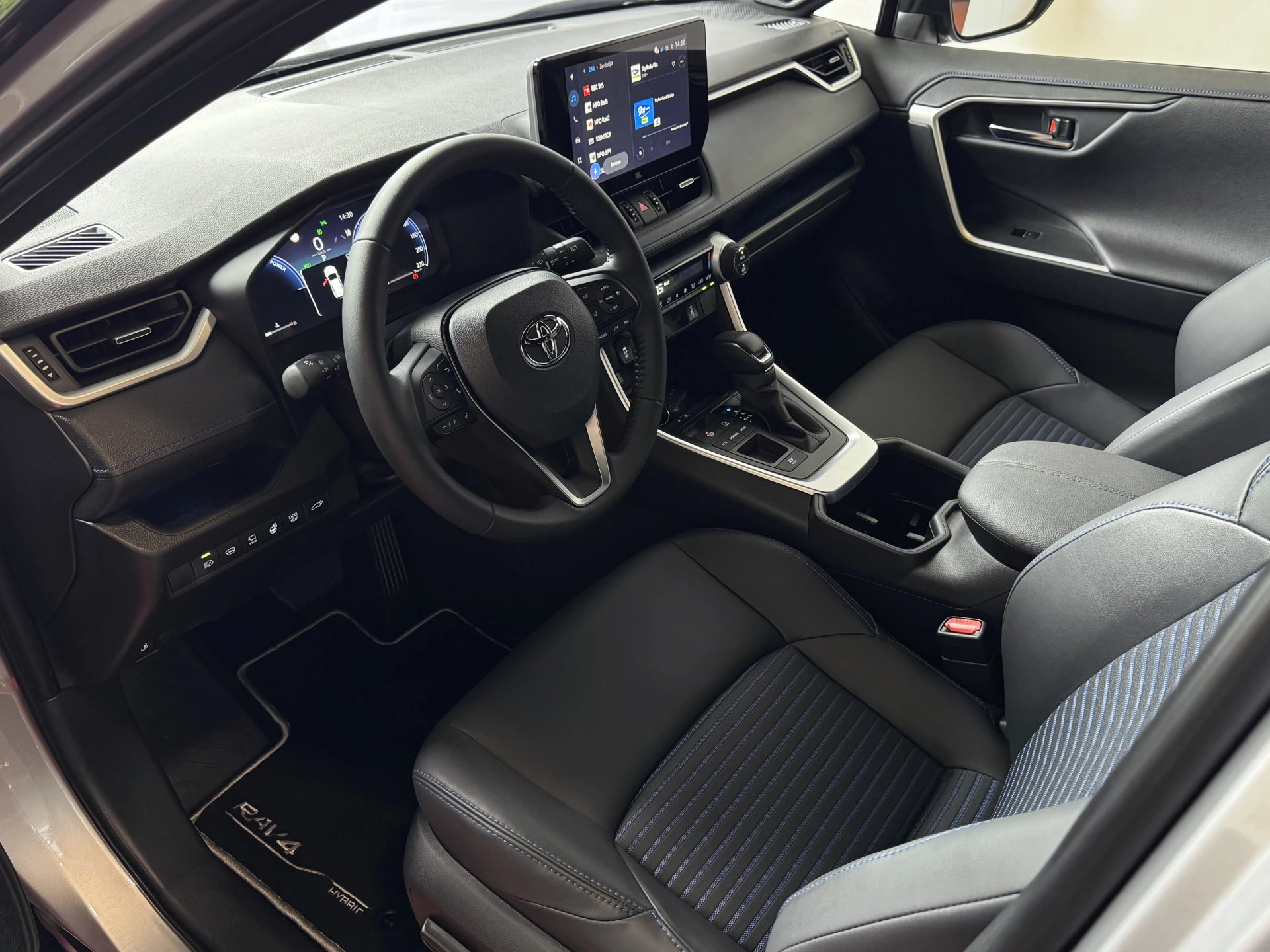 Hoofdafbeelding Toyota RAV4