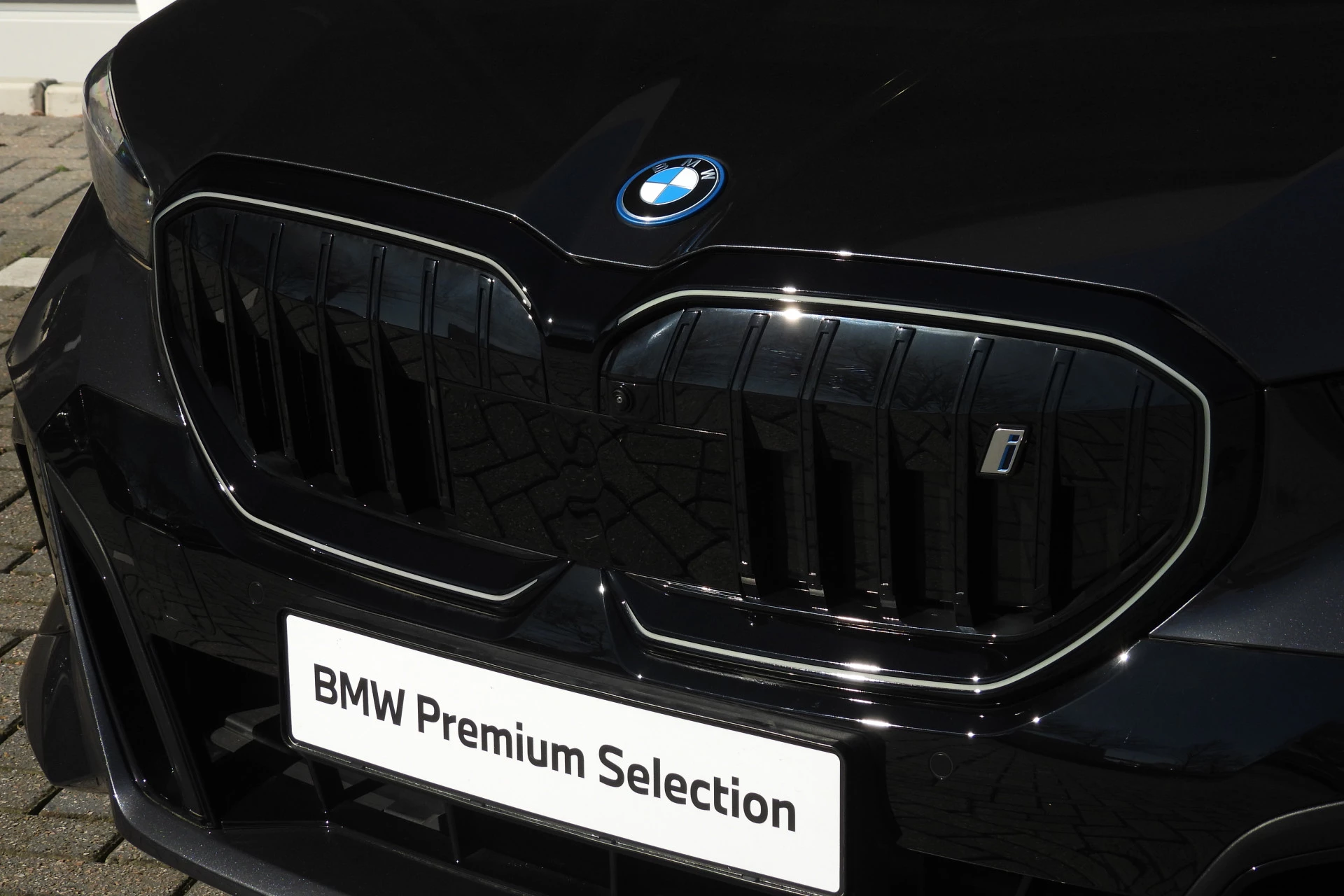 Hoofdafbeelding BMW i5