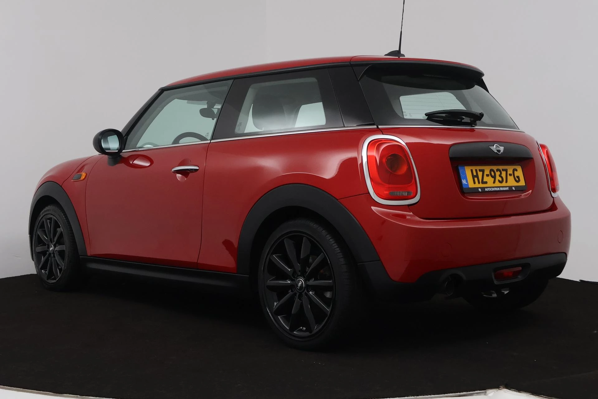 Hoofdafbeelding MINI One