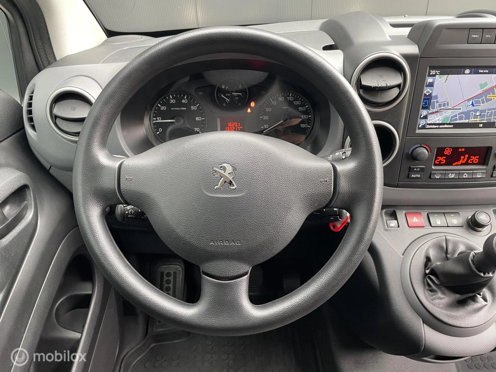 Hoofdafbeelding Peugeot Partner