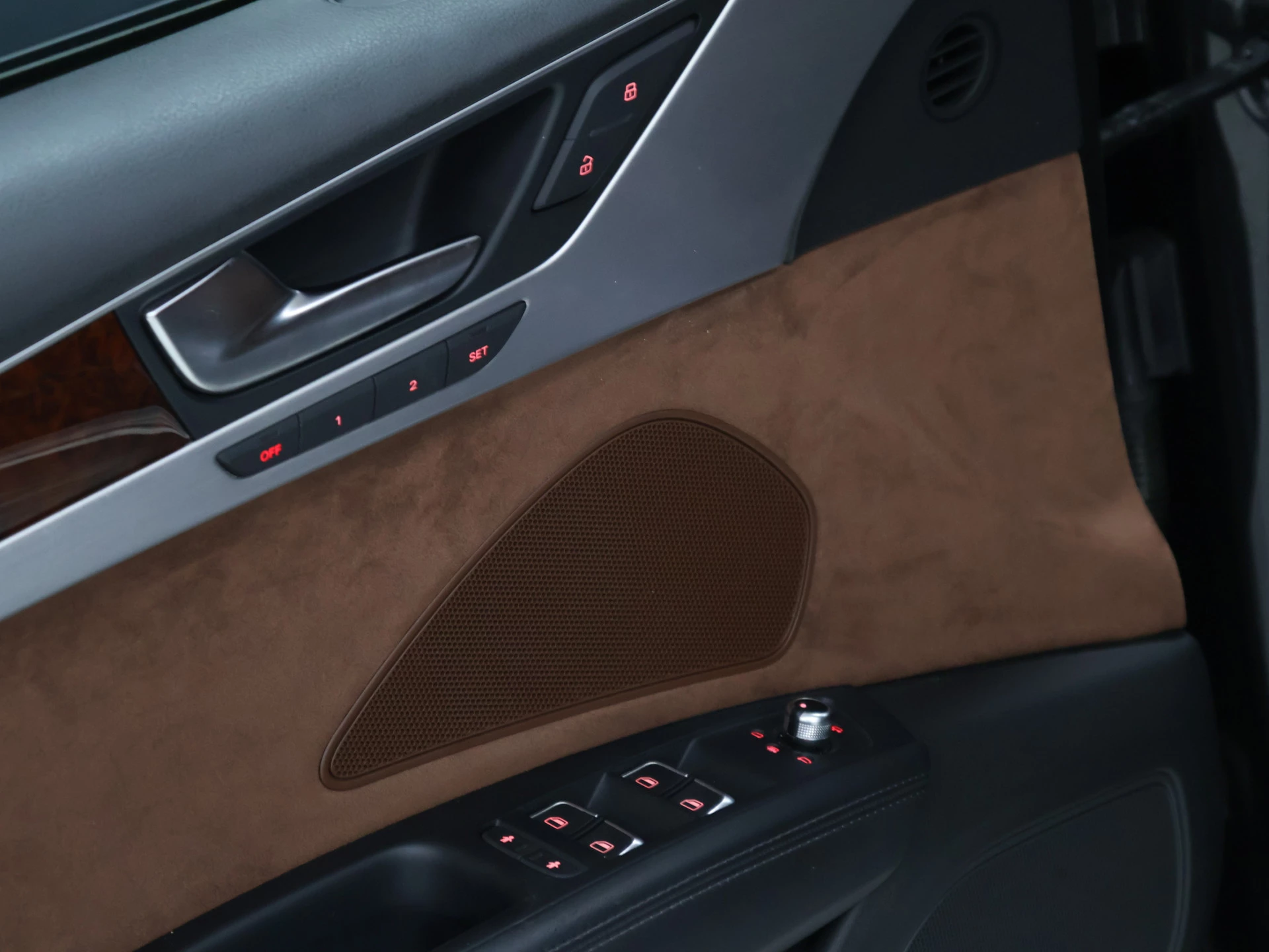 Hoofdafbeelding Audi A8