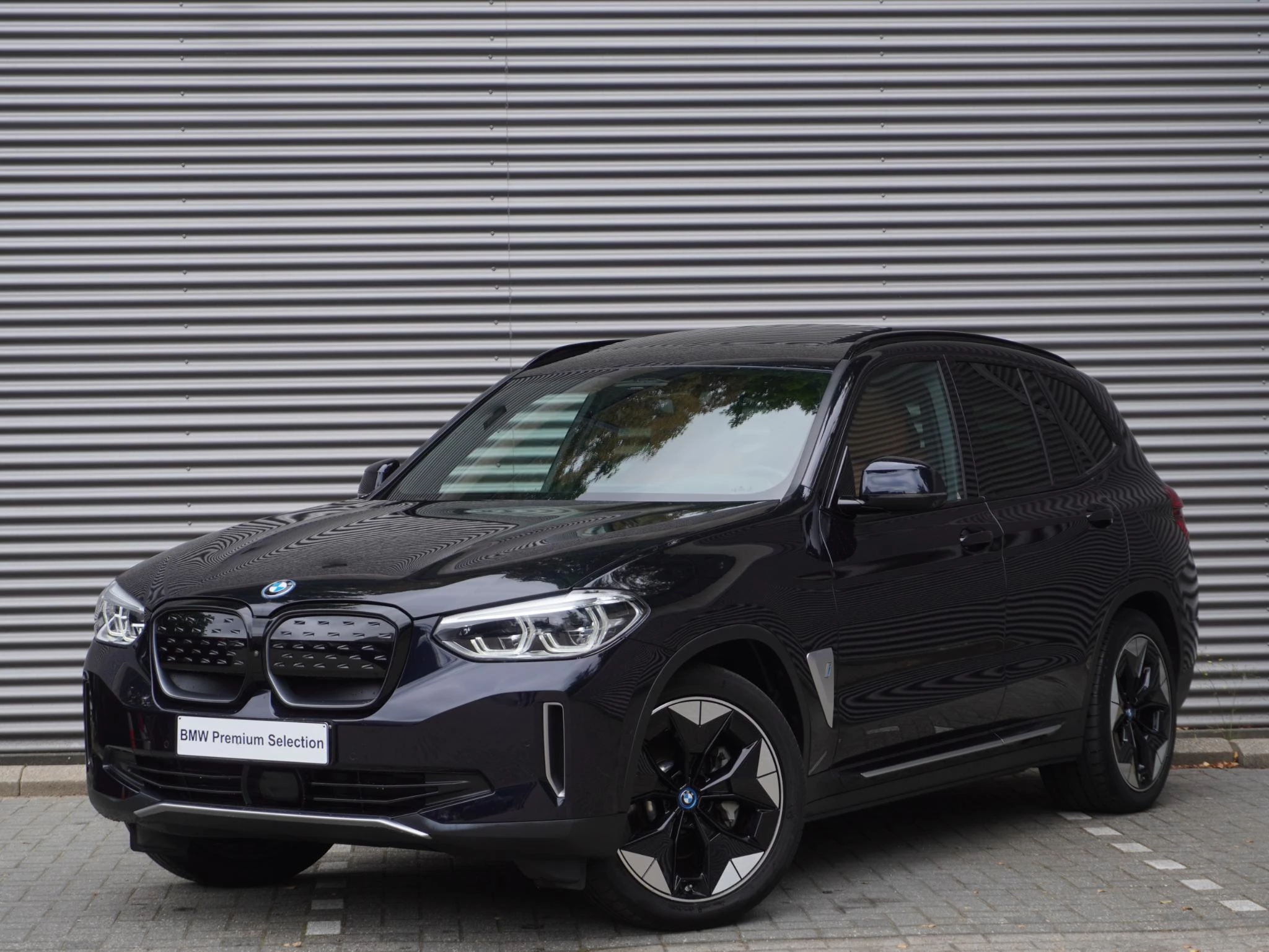 Hoofdafbeelding BMW iX3