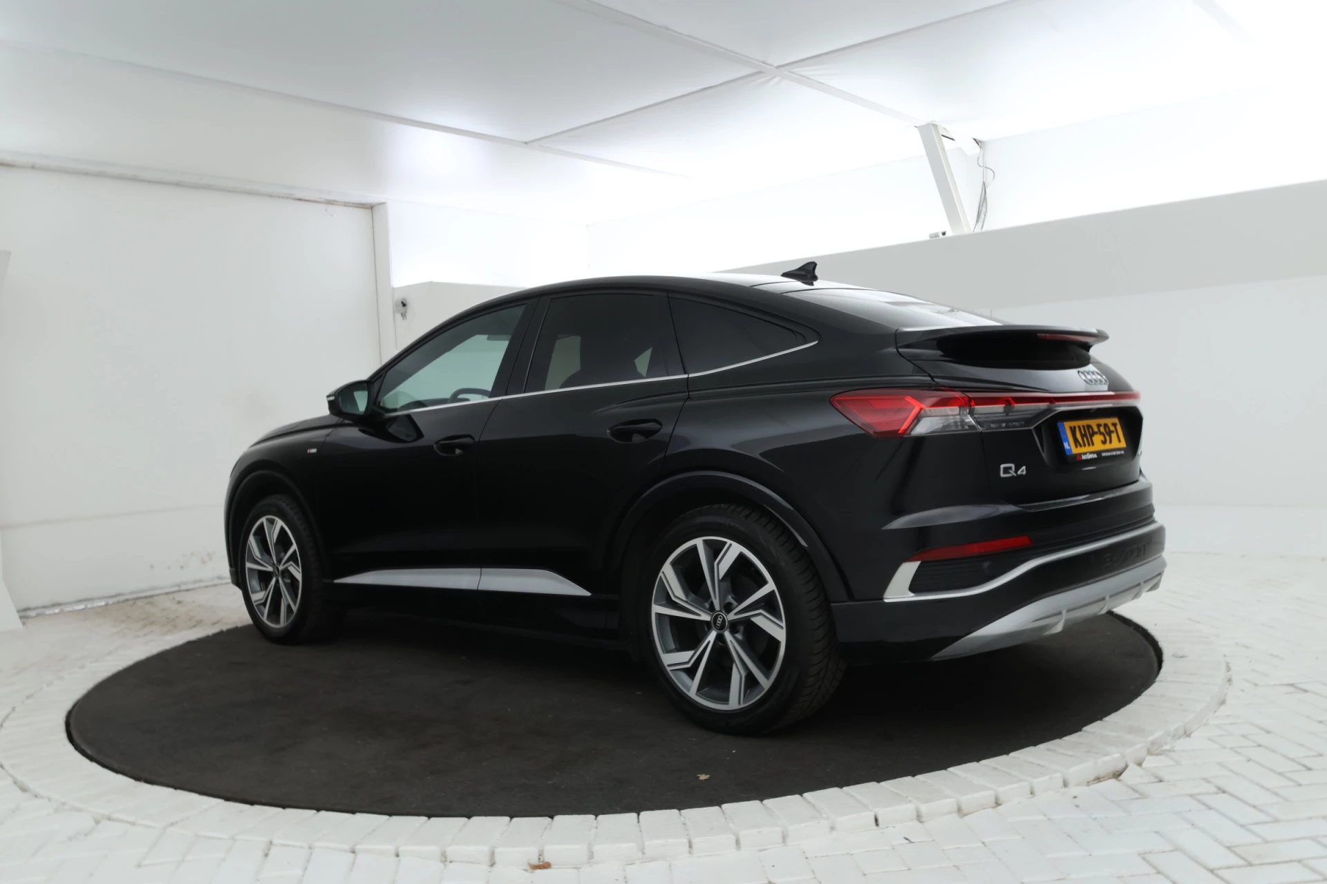 Hoofdafbeelding Audi Q4 Sportback e-tron