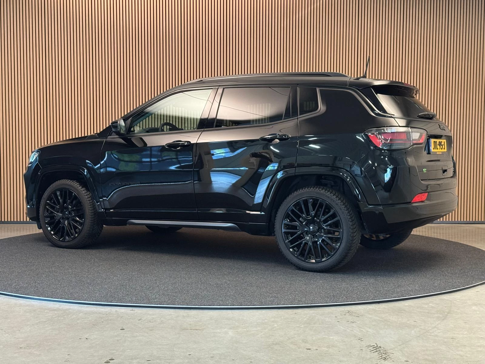 Hoofdafbeelding Jeep Compass