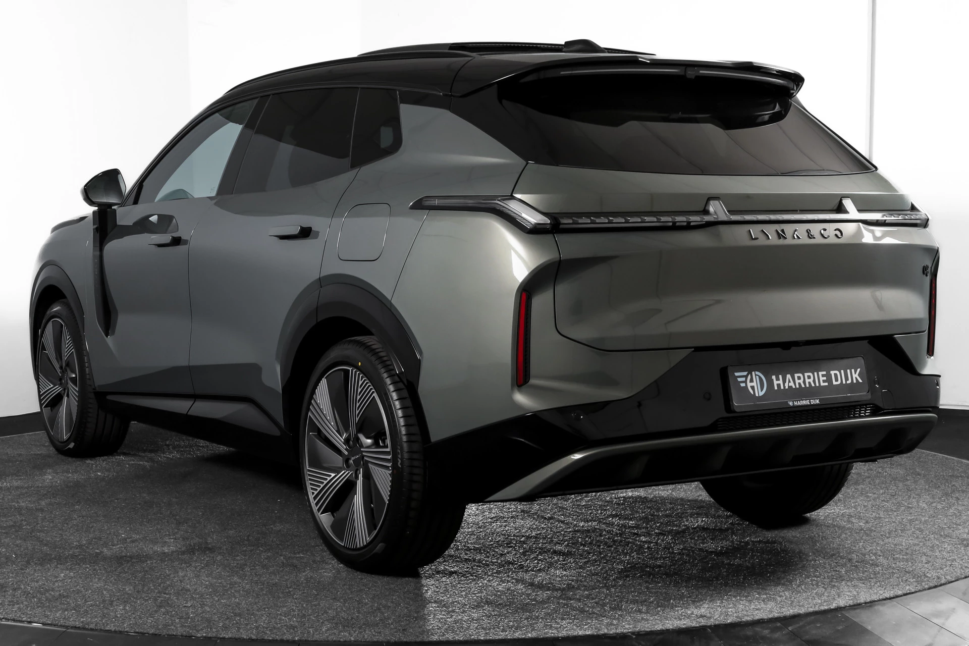 Hoofdafbeelding Lynk & Co 08