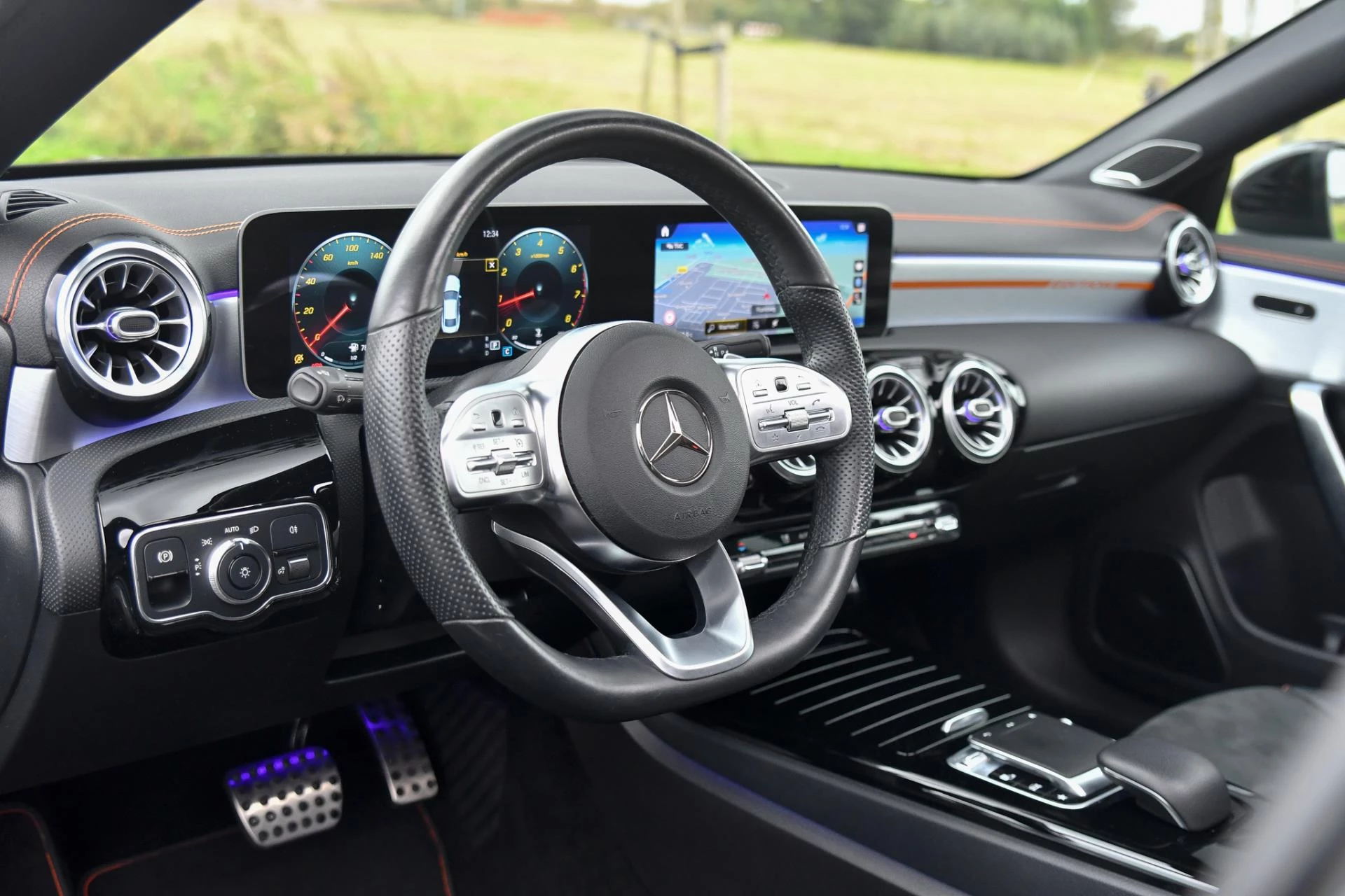 Hoofdafbeelding Mercedes-Benz CLA