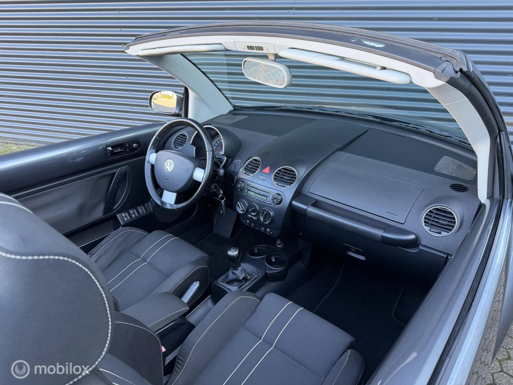 Hoofdafbeelding Volkswagen New Beetle