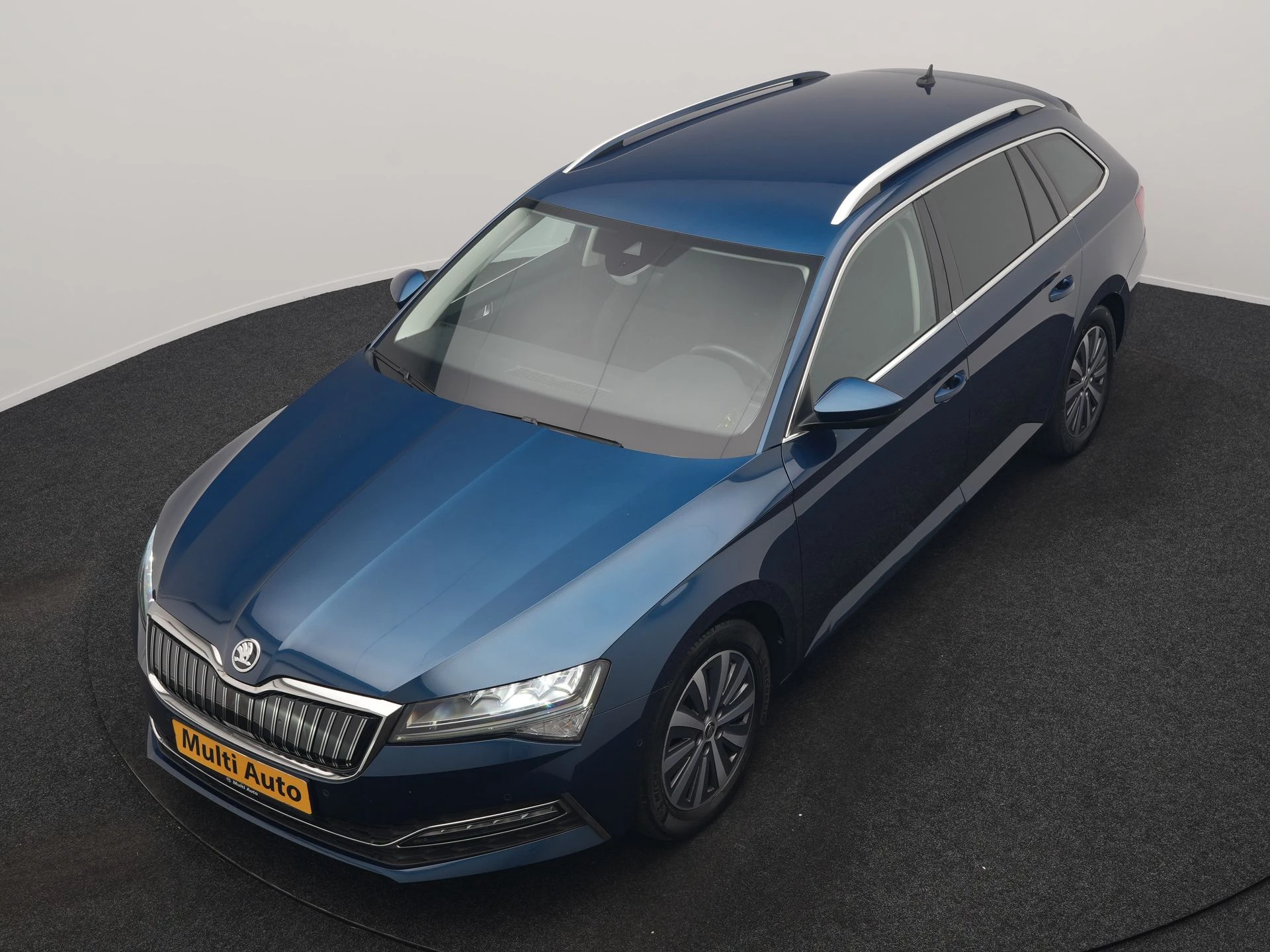 Hoofdafbeelding Škoda Superb
