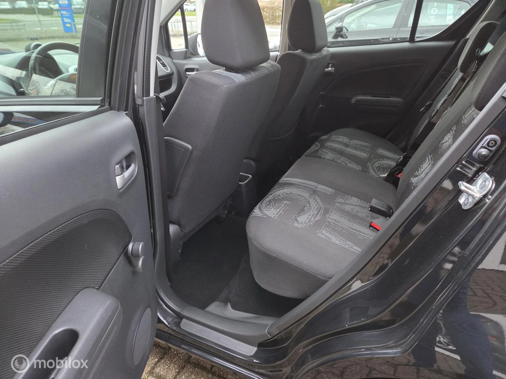 Hoofdafbeelding Opel Agila