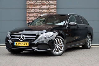 Mercedes-Benz C-Klasse Estate 350 e Lease Edition Plus Aut7 | Luchtvering | Distronic+ | Burmester | Trekhaak | Surround Camera | Leder | Led Intelligent Light | Sfeerverlichting | Dodehoekassistent |