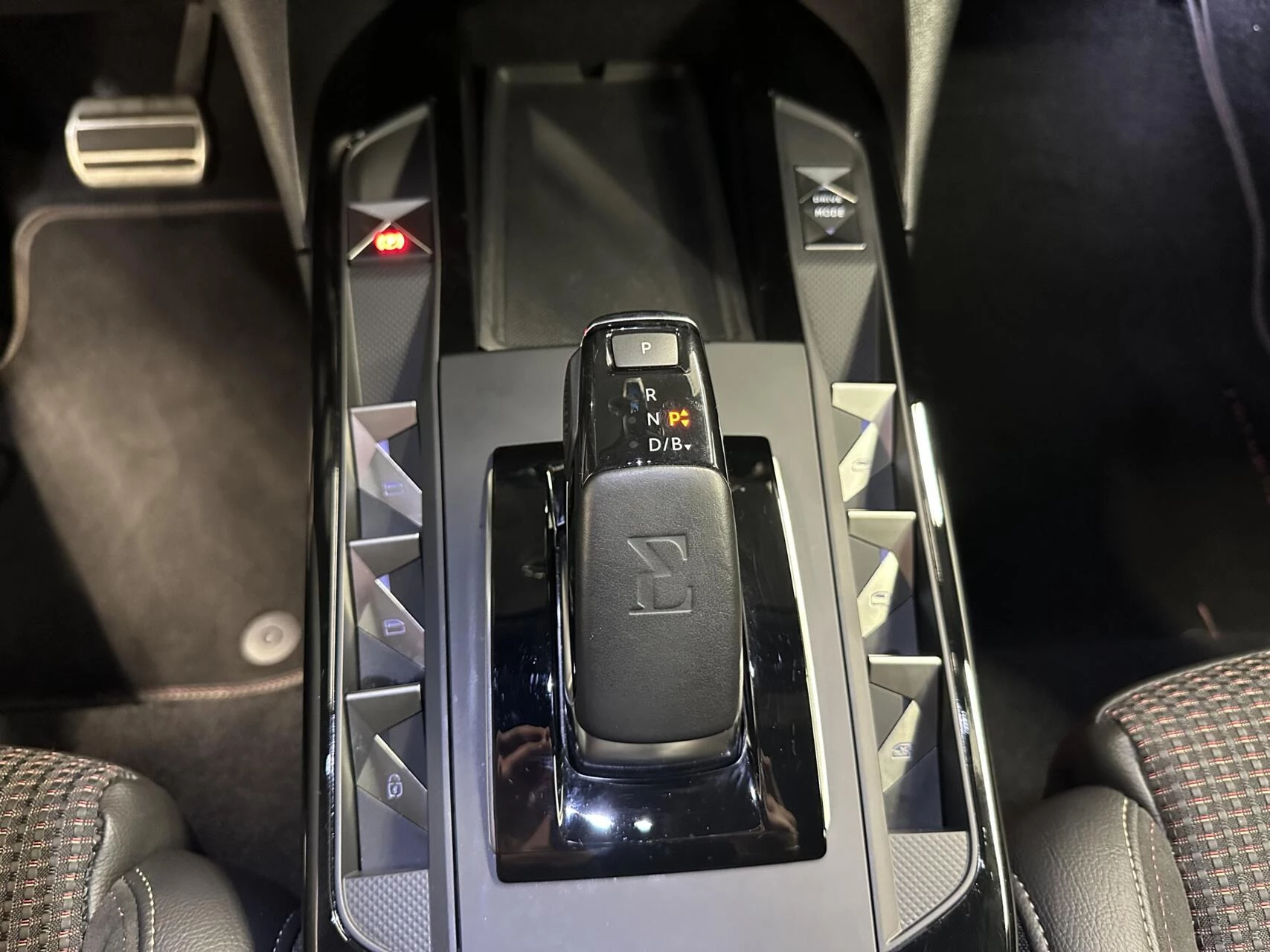 Hoofdafbeelding DS DS 3