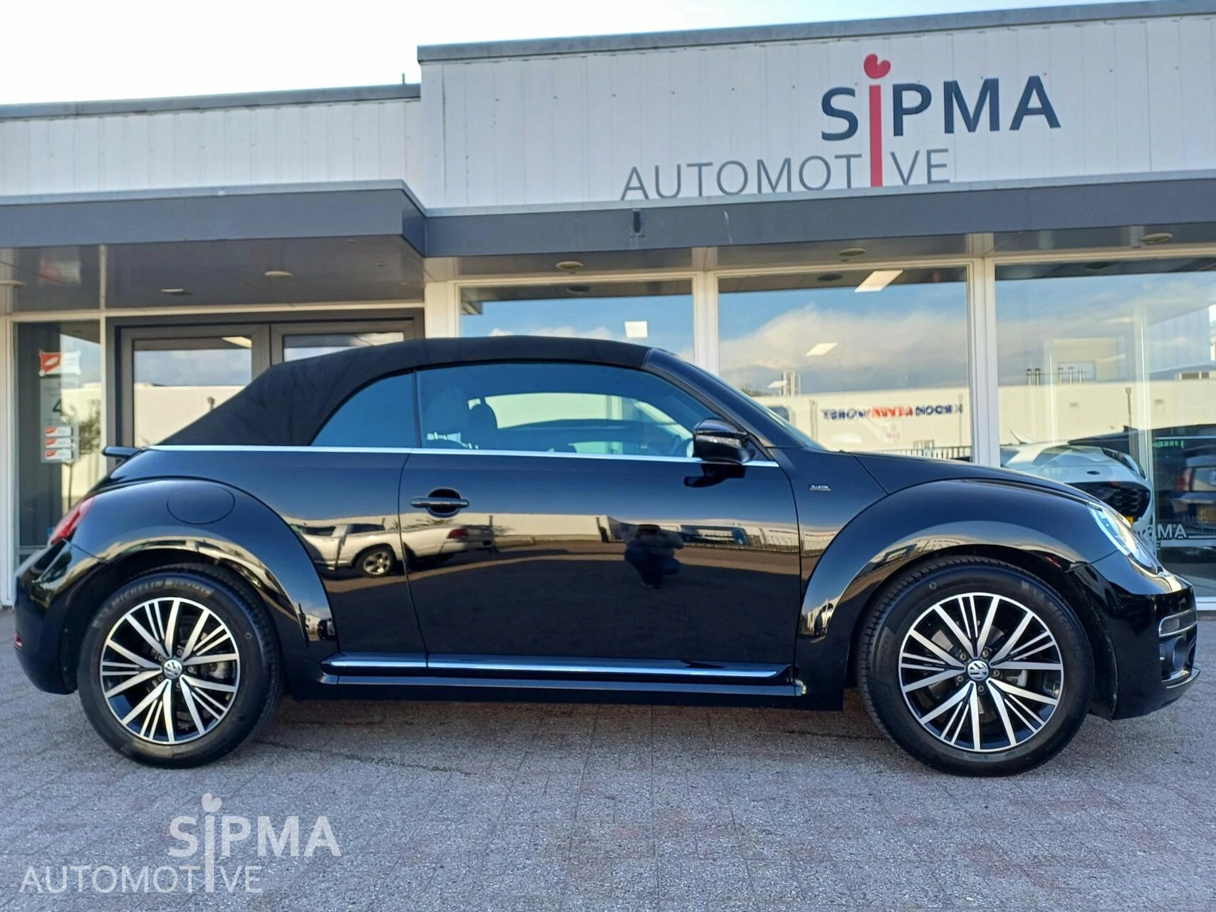 Hoofdafbeelding Volkswagen Beetle