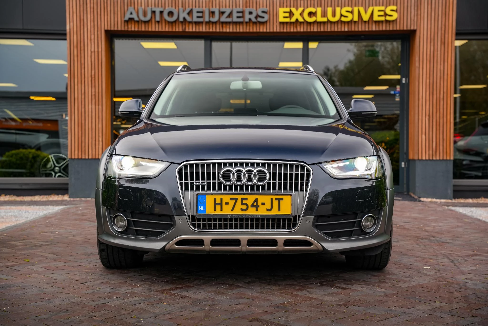 Hoofdafbeelding Audi A4