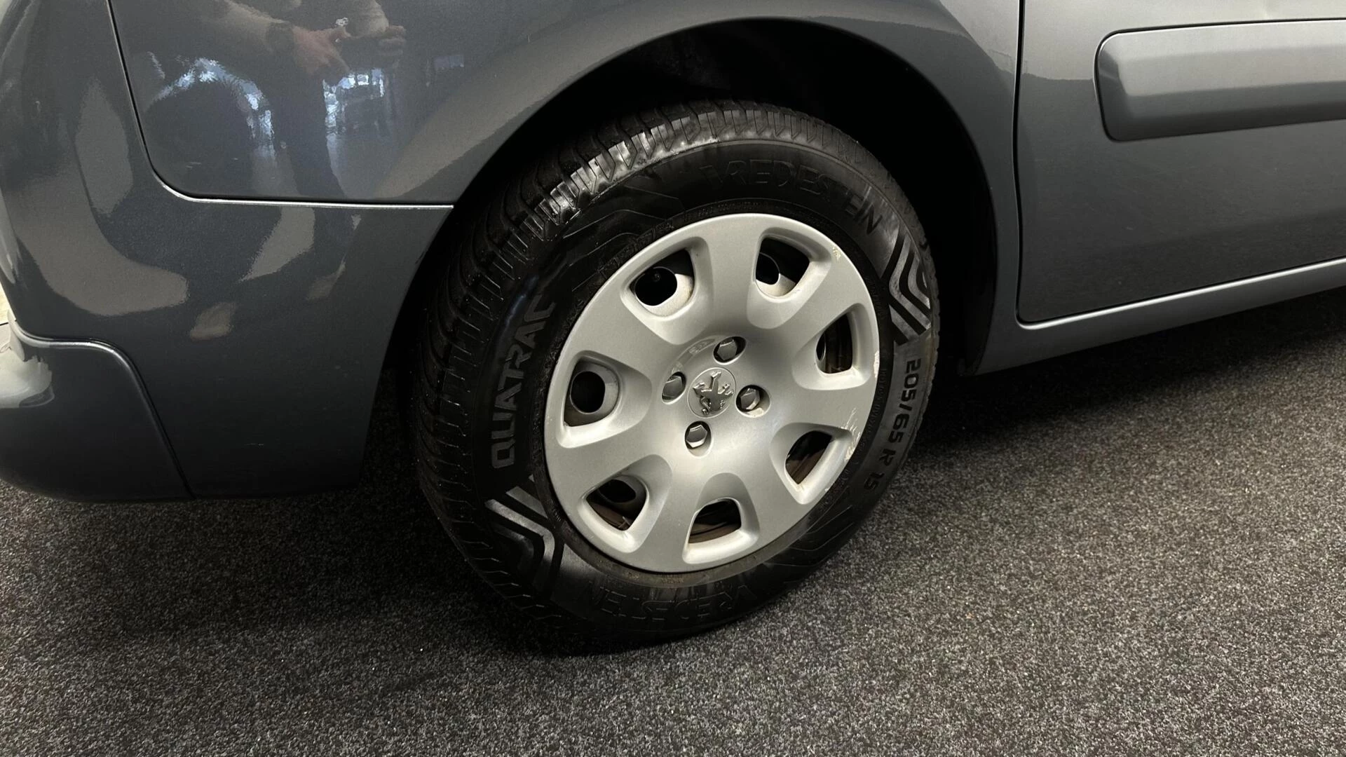 Hoofdafbeelding Peugeot Partner