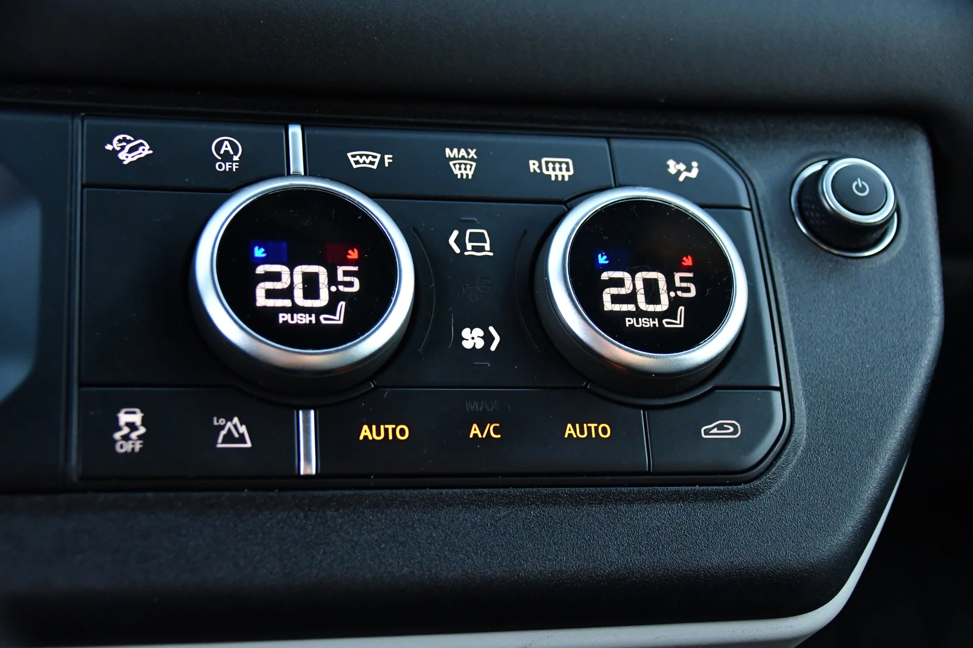 Hoofdafbeelding Land Rover Defender