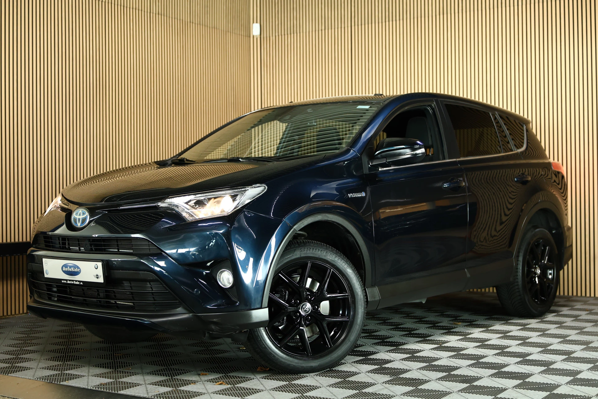 Hoofdafbeelding Toyota RAV4