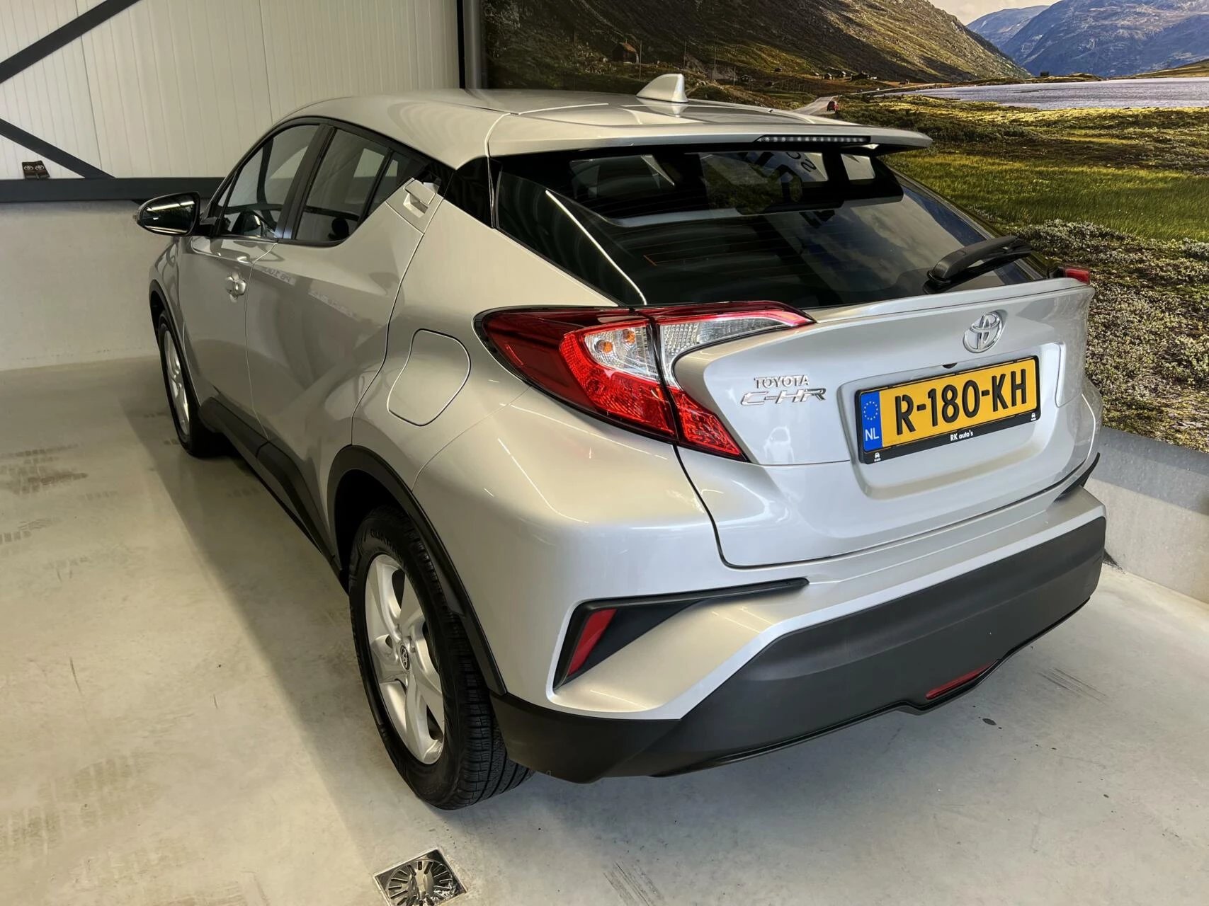 Hoofdafbeelding Toyota C-HR