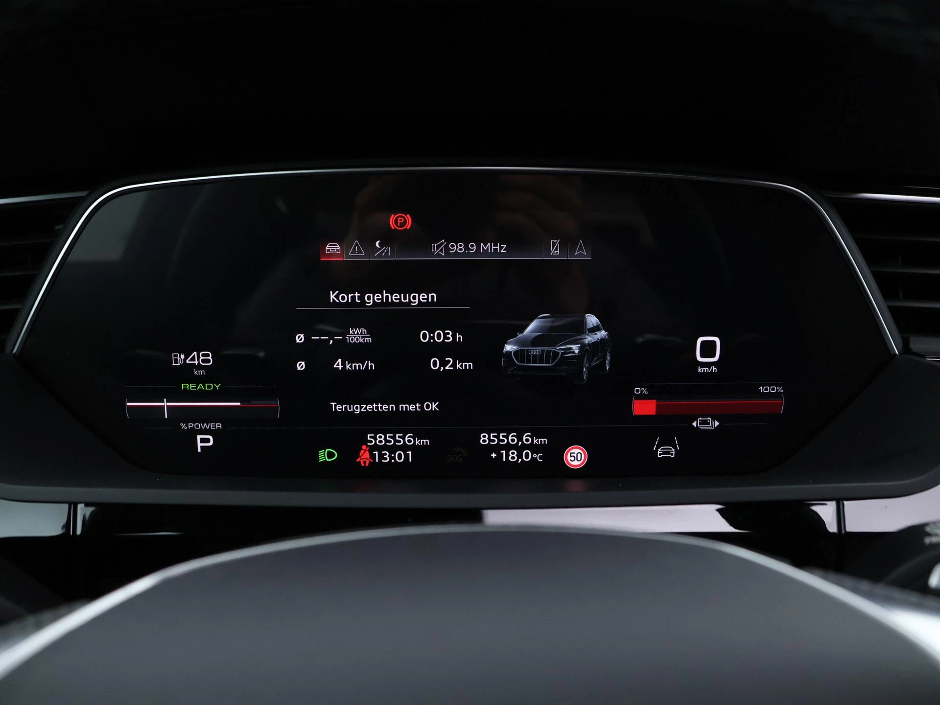 Hoofdafbeelding Audi e-tron
