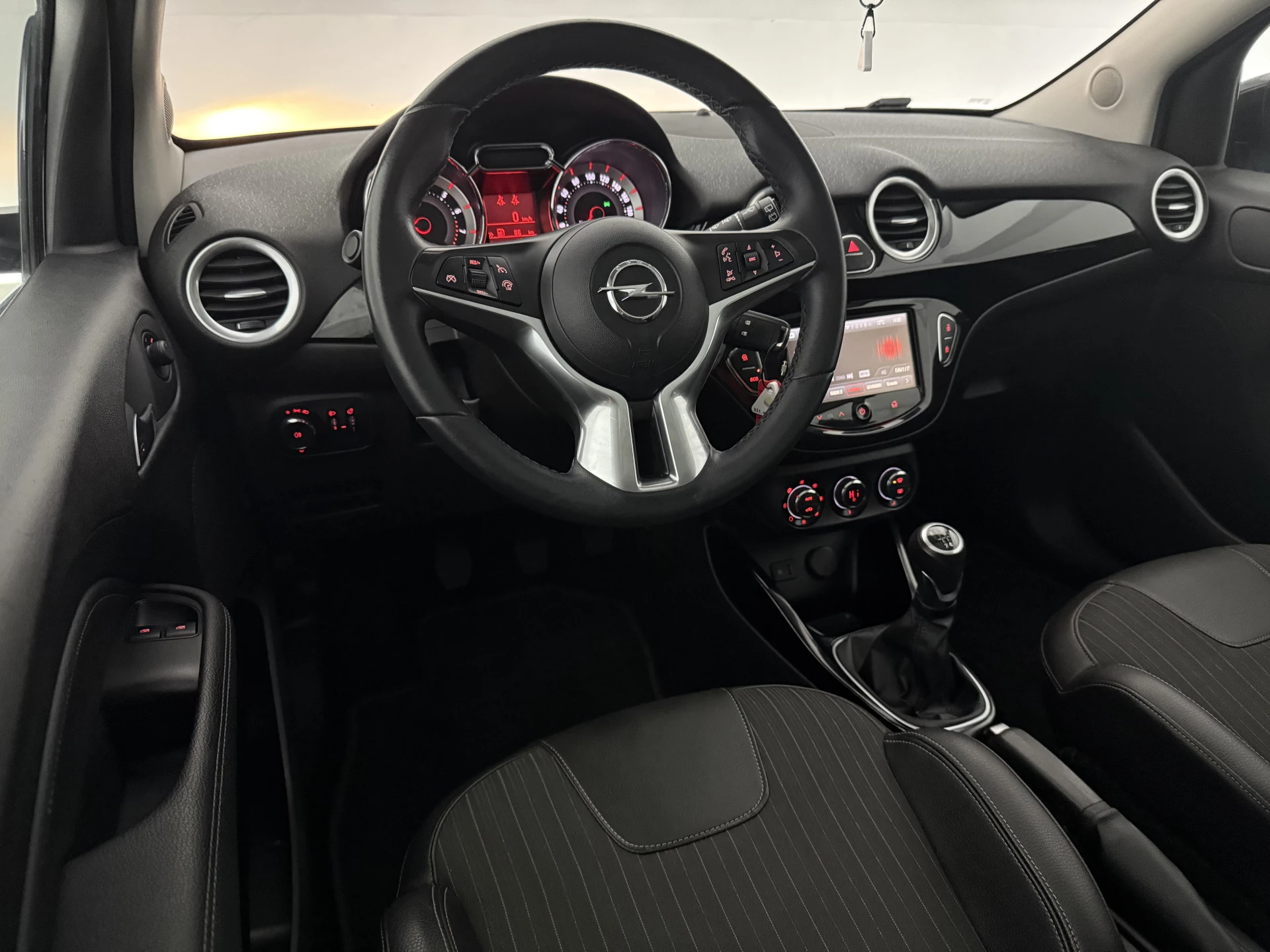 Hoofdafbeelding Opel ADAM