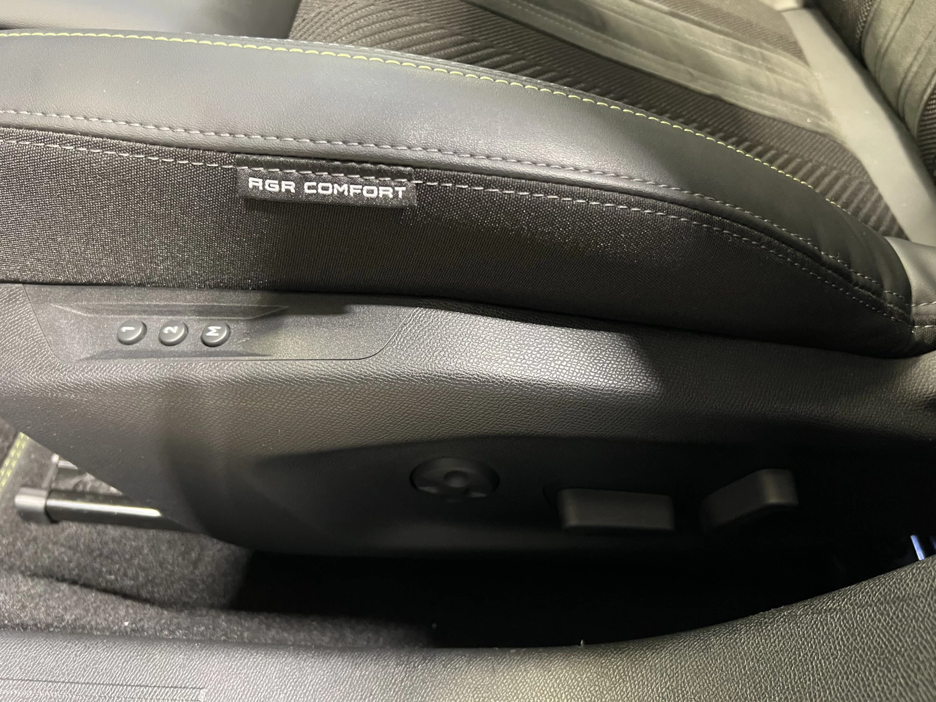 Hoofdafbeelding Peugeot 408