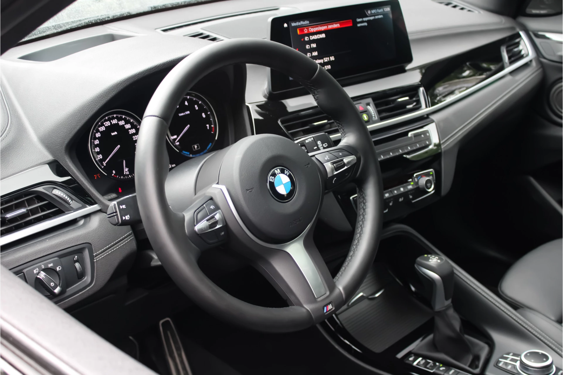 Hoofdafbeelding BMW X2