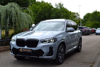 Hoofdafbeelding BMW X3 BMW X3 xDrive 30e M-Sport / Pano / HuD / Trekhaak