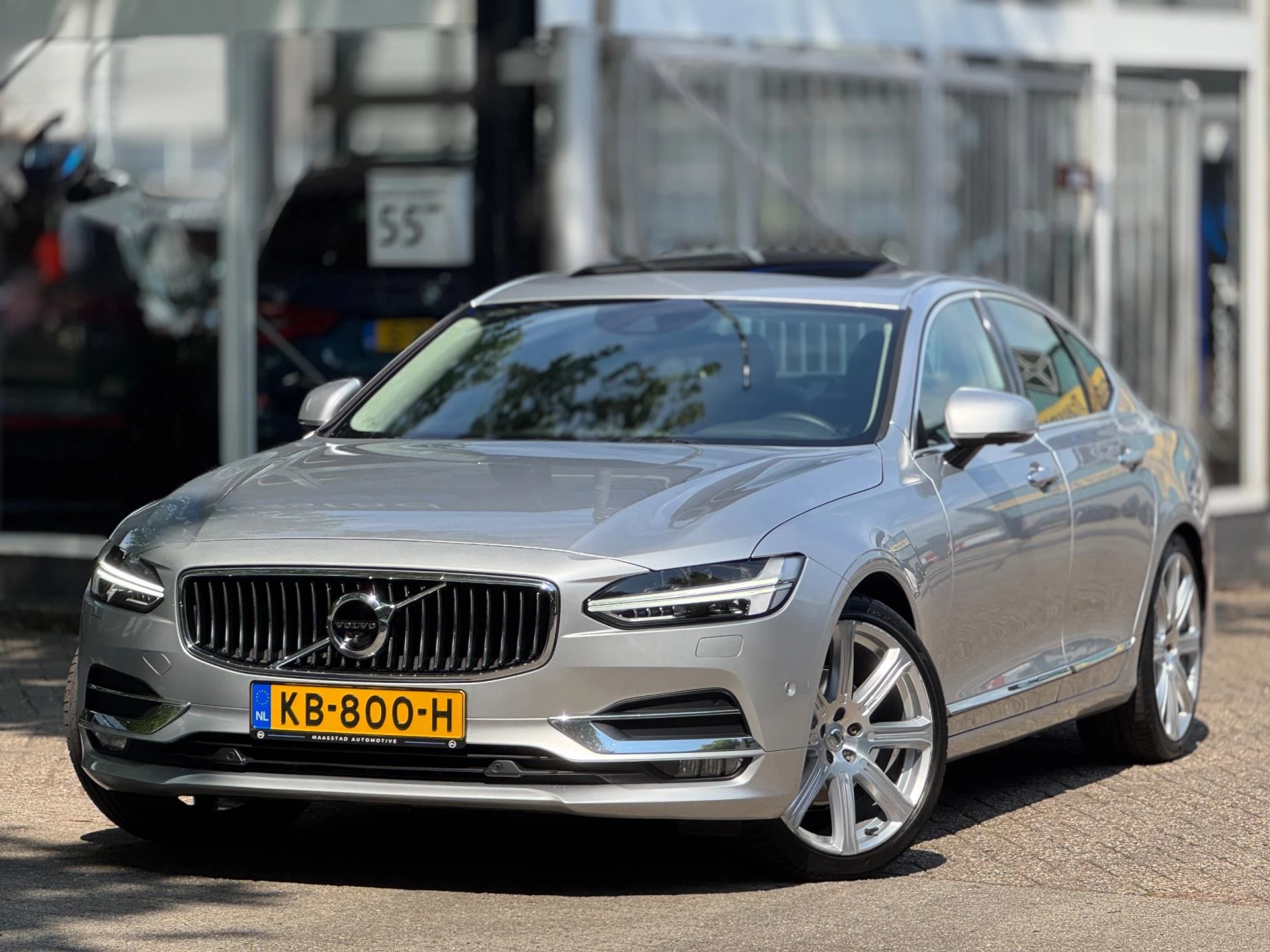 Hoofdafbeelding Volvo S90