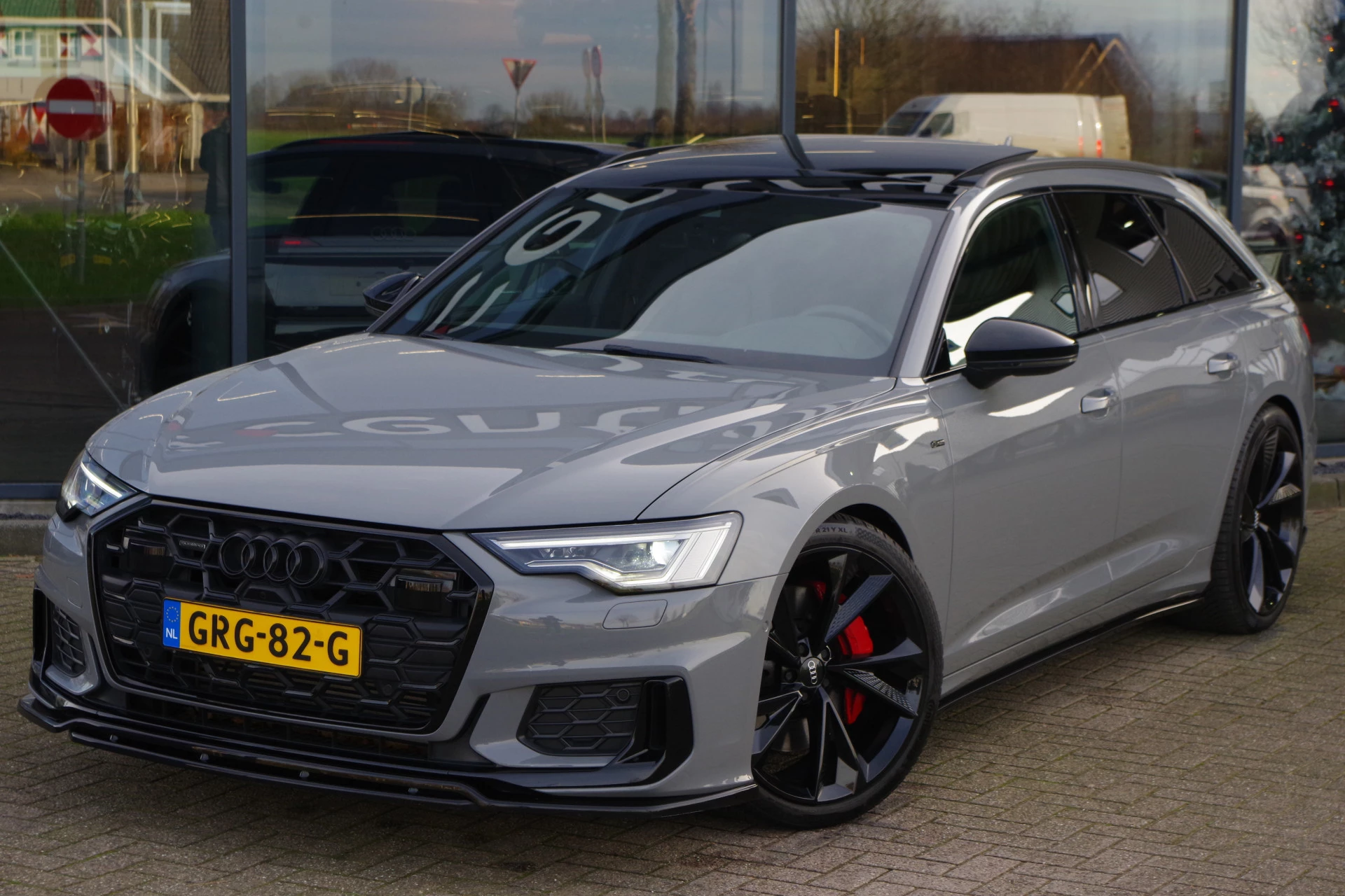 Hoofdafbeelding Audi A6