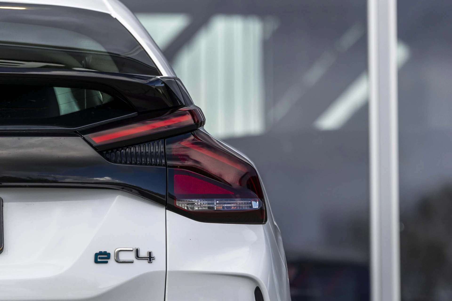 Hoofdafbeelding Citroën ë-C4